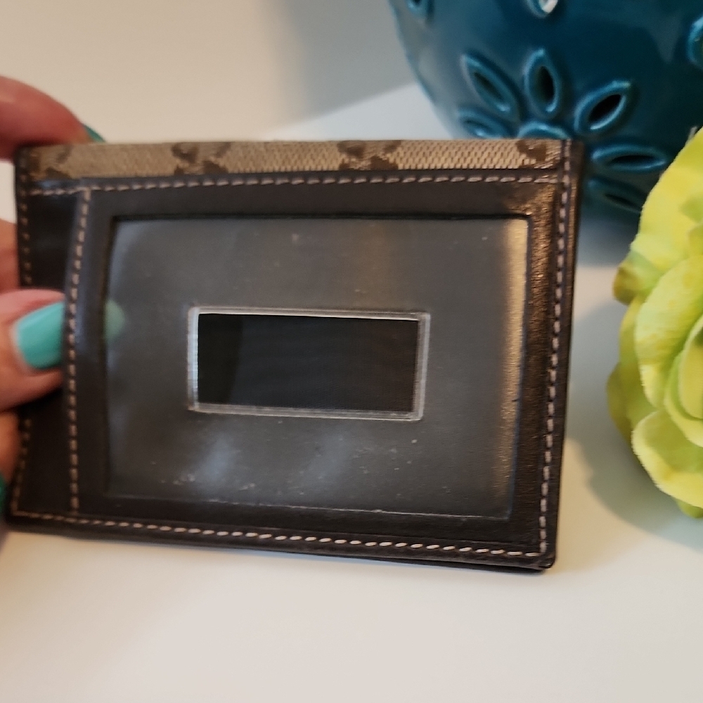 Gucci Brown and Tan Wallet - Picture 3 of 11